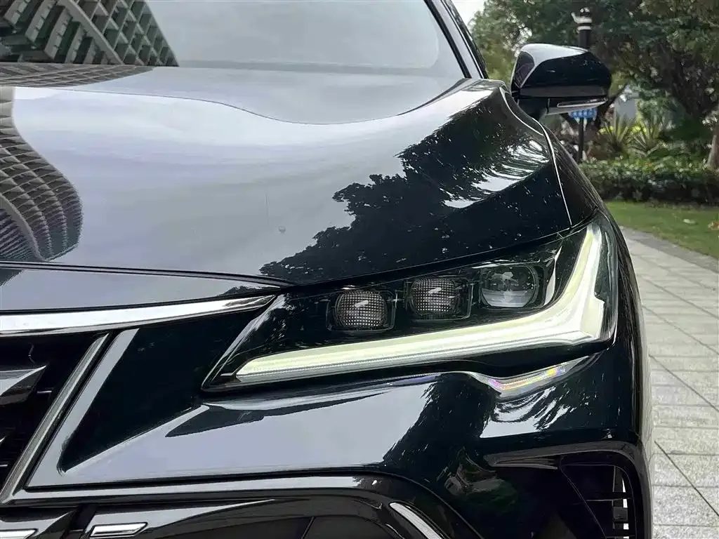 Toyota Avalon 2023 из CN, фото 4