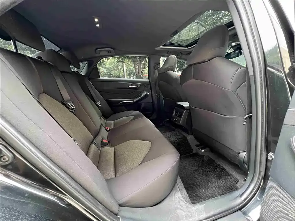 Toyota Avalon 2023 из CN, фото 9