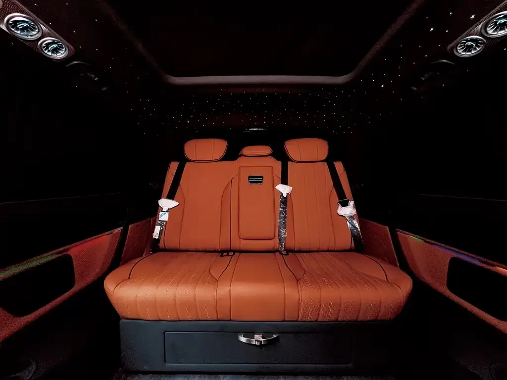 Mercedes-Benz V-Class 2023 из CN, фото 8