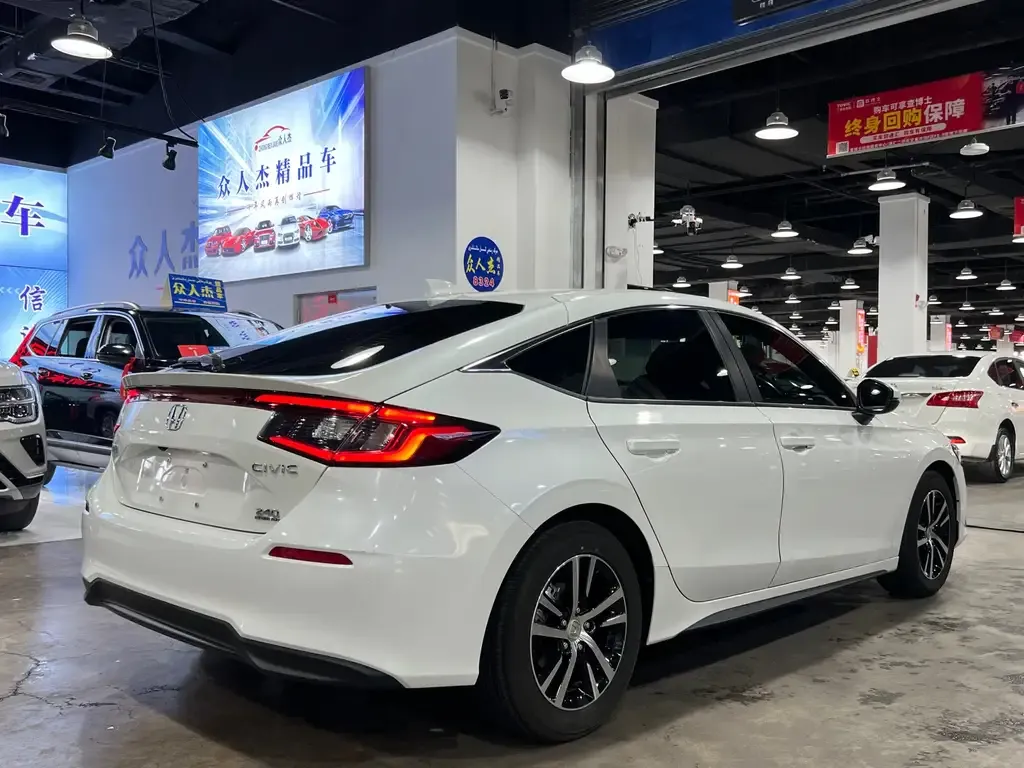 Honda Civic 2023 из CN, фото 6