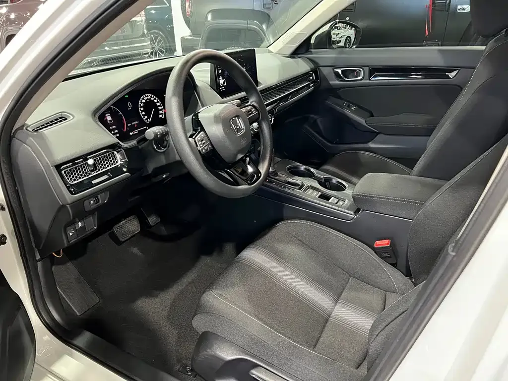 Honda Civic 2023 из CN, фото 7