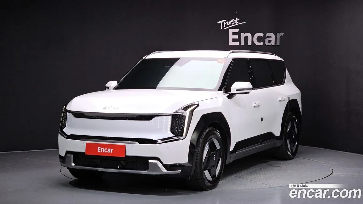 Kia EV9 2024 из KR, фото 1