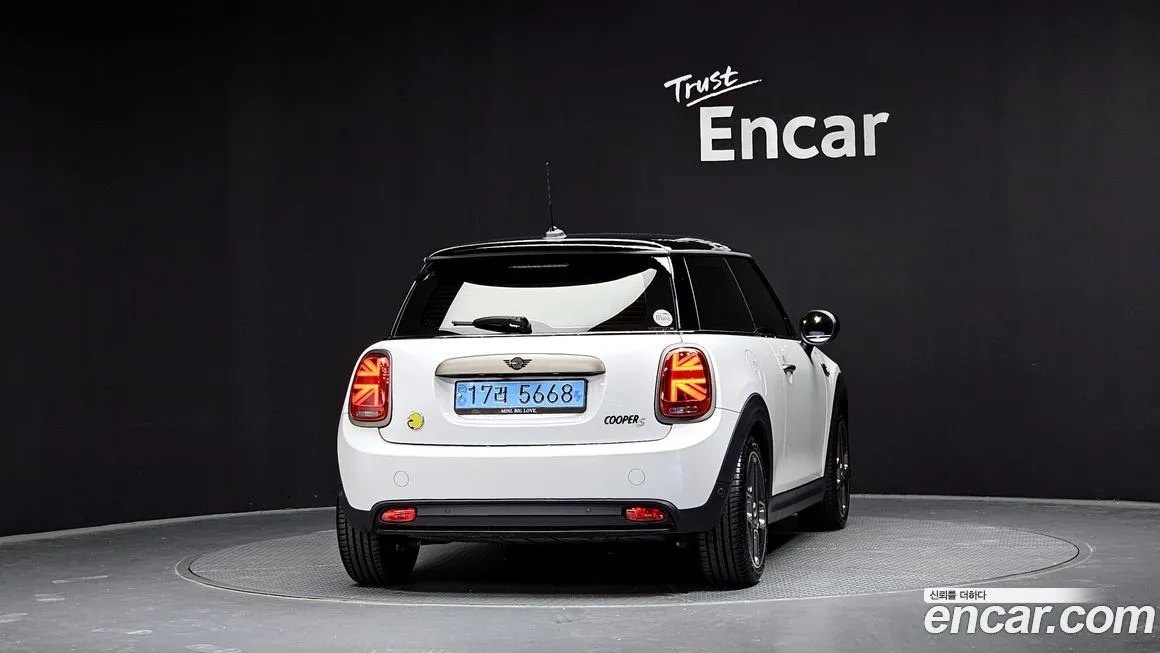 Mini Cooper 2024 из KR, фото 4