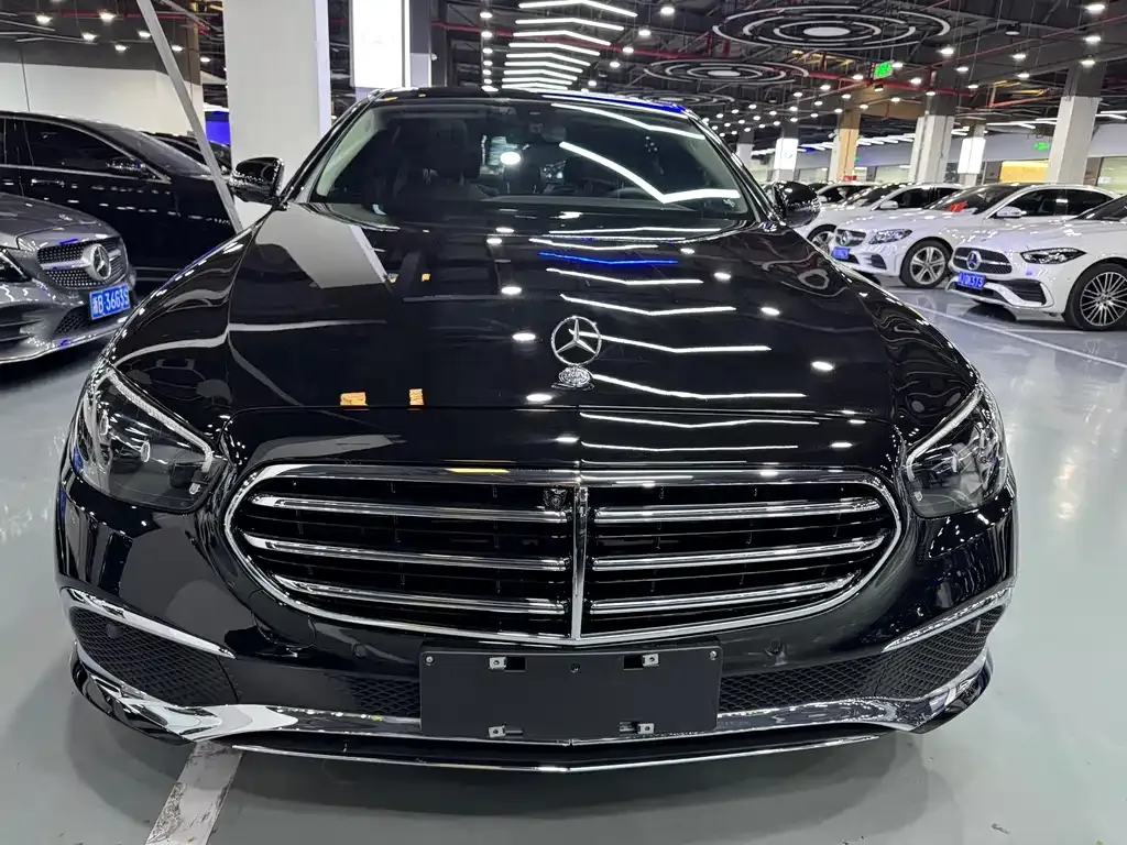 Mercedes-Benz E-Class 2022 из CN, фото 2