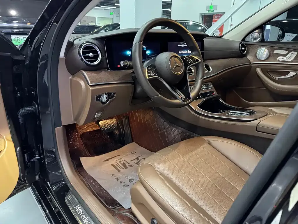 Mercedes-Benz E-Class 2022 из CN, фото 5