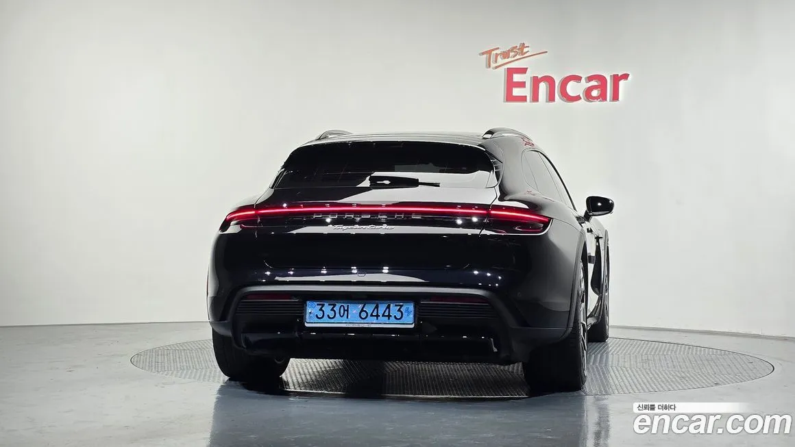Porsche Taycan 2023 из KR, фото 4