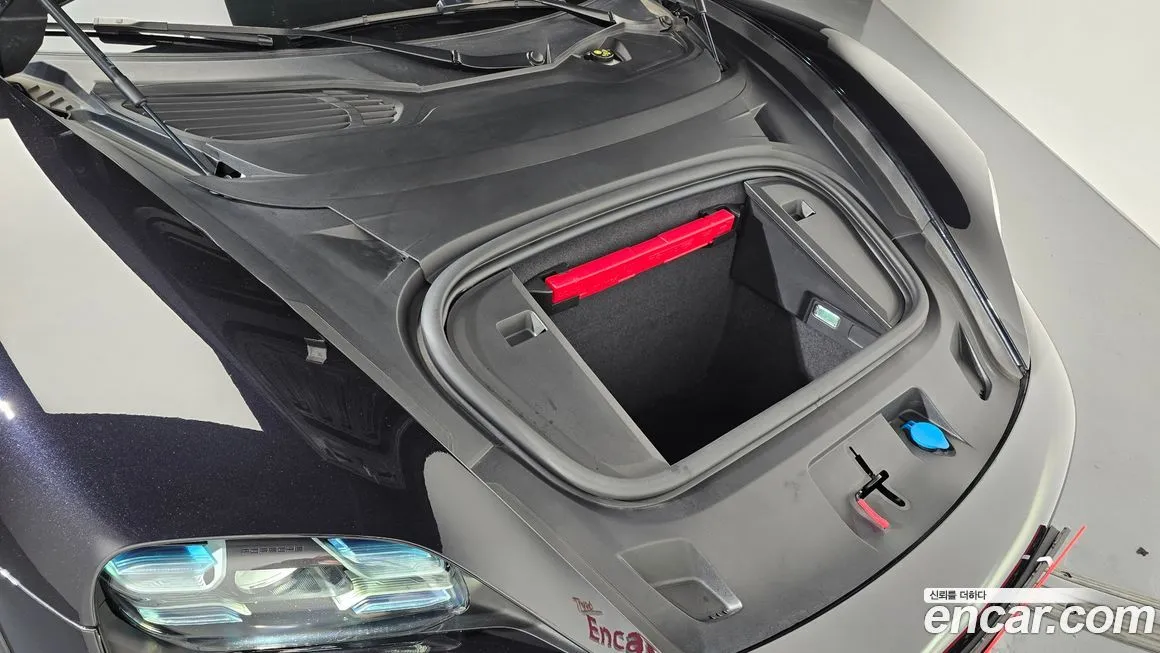 Porsche Taycan 2023 из KR, фото 6