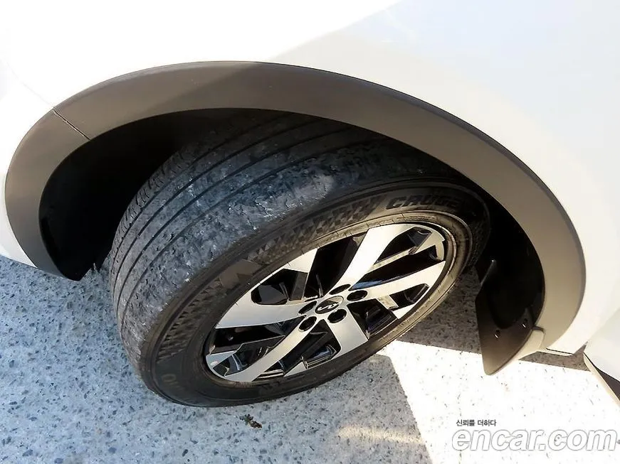Kia Sorento — фото 5