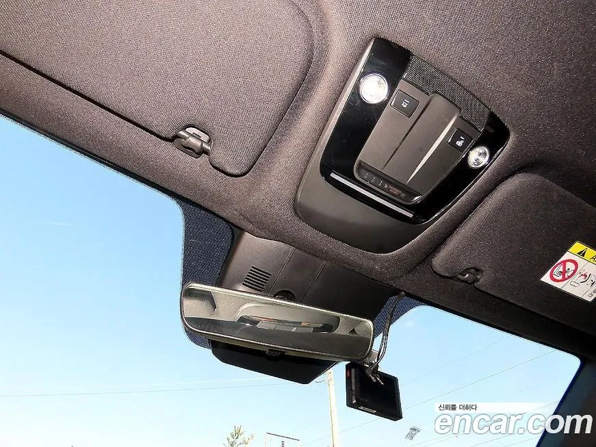 Kia Sorento — фото 6