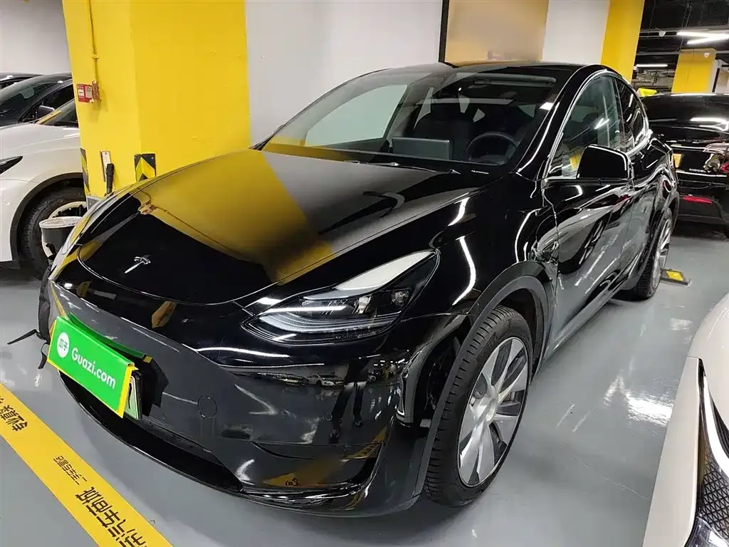 Tesla Model Y 2023 из CN, фото 1