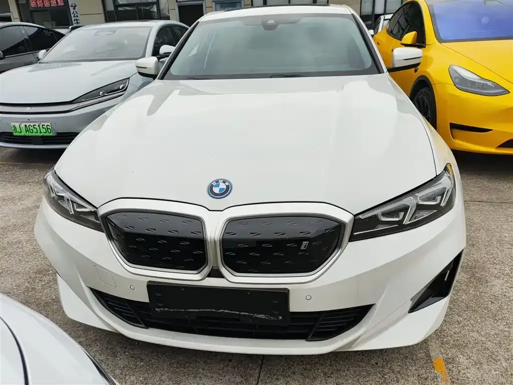 BMW i3 2024 из CN, фото 3
