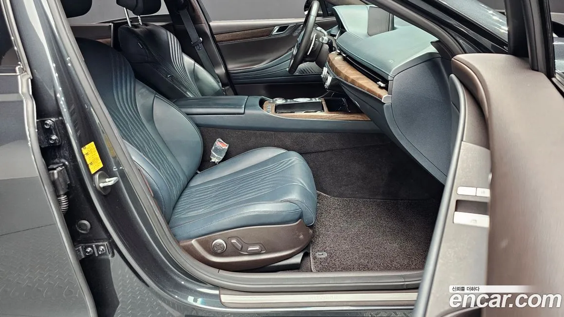 Genesis G80 — фото 10