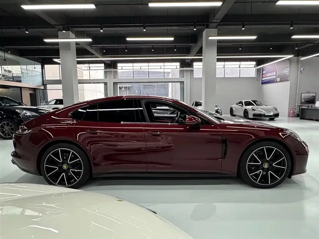 Porsche Panamera 2022 из CN, фото 7
