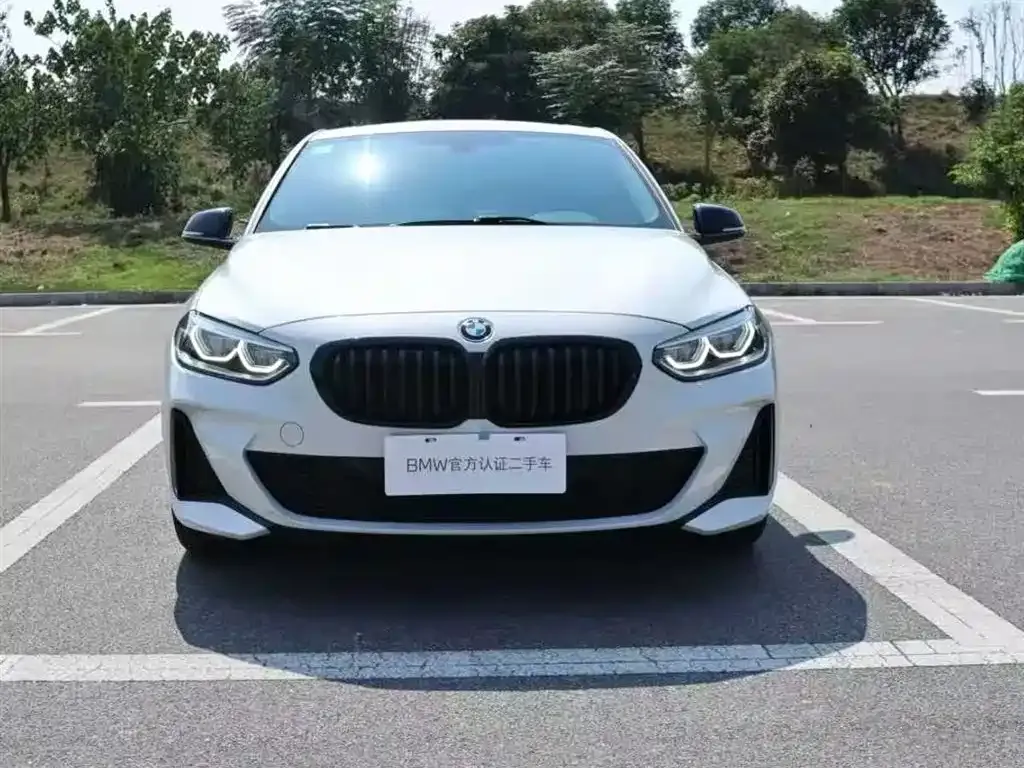 BMW 1 Series 2021 из CN, фото 4
