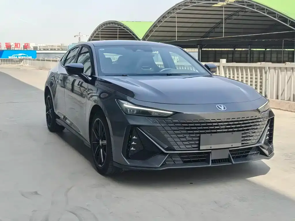 Changan UNI-V 2024 из CN, фото 3