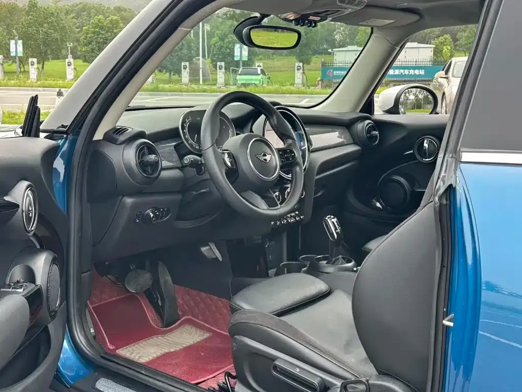 MINI Cooper (3-door) 2022 из CN, фото 4