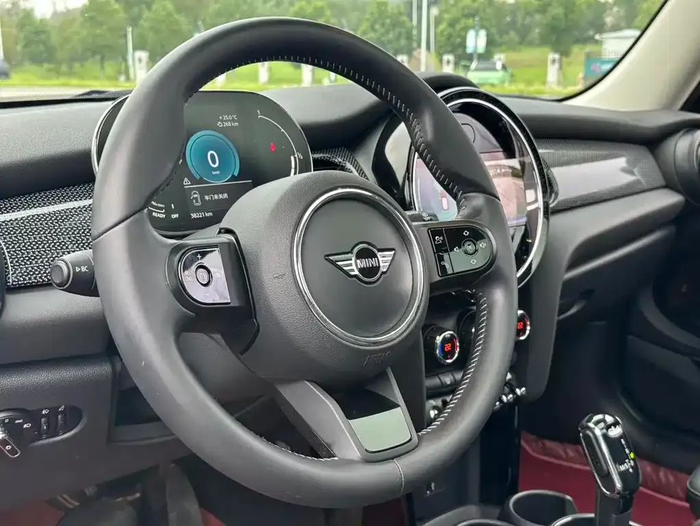 MINI Cooper (3-door) 2022 из CN, фото 8