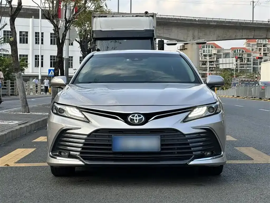 Toyota Camry 2021 из CN, фото 10