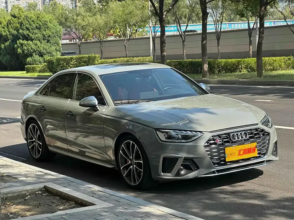Audi S4 2021 из CN, фото 3