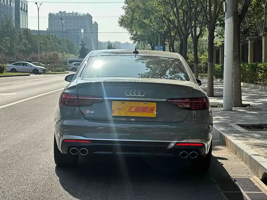 Audi S4 2021 из CN, фото 4