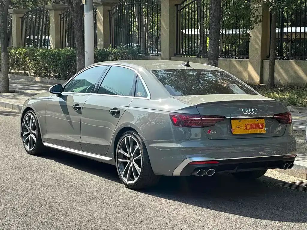 Audi S4 2021 из CN, фото 6
