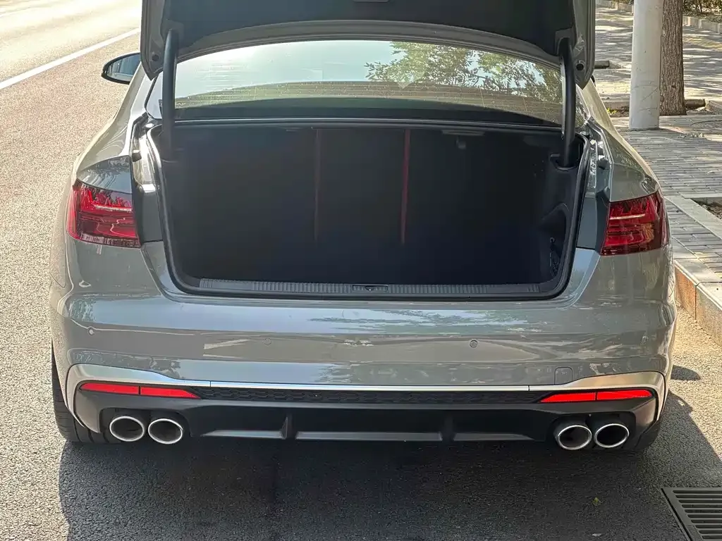 Audi S4 2021 из CN, фото 7