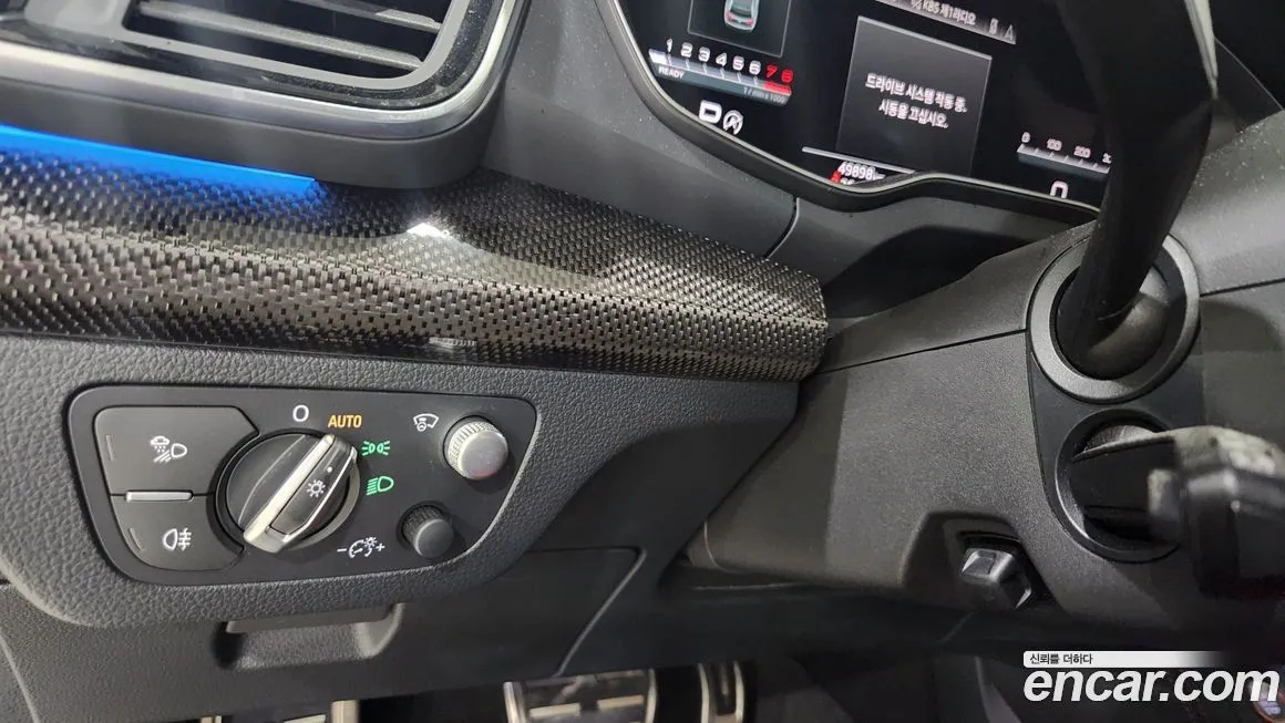 Audi SQ5 2023 из KR, фото 10