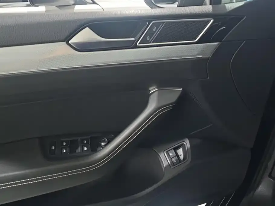 [object Object] Magotan GTE PHEV 2022 из CN, фото 7