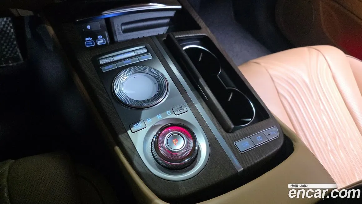 Genesis G80 — фото 9