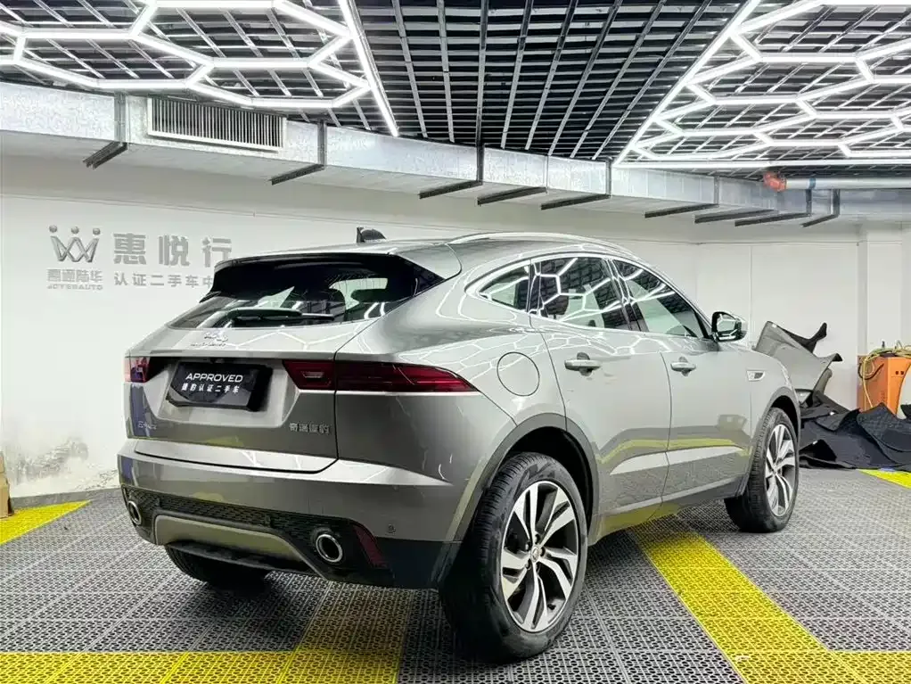 Jaguar E-PACE 2023 из CN, фото 4