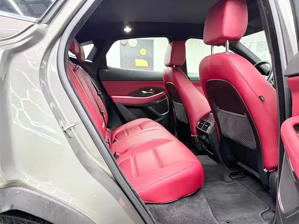 Jaguar E-PACE 2023 из CN, фото 7