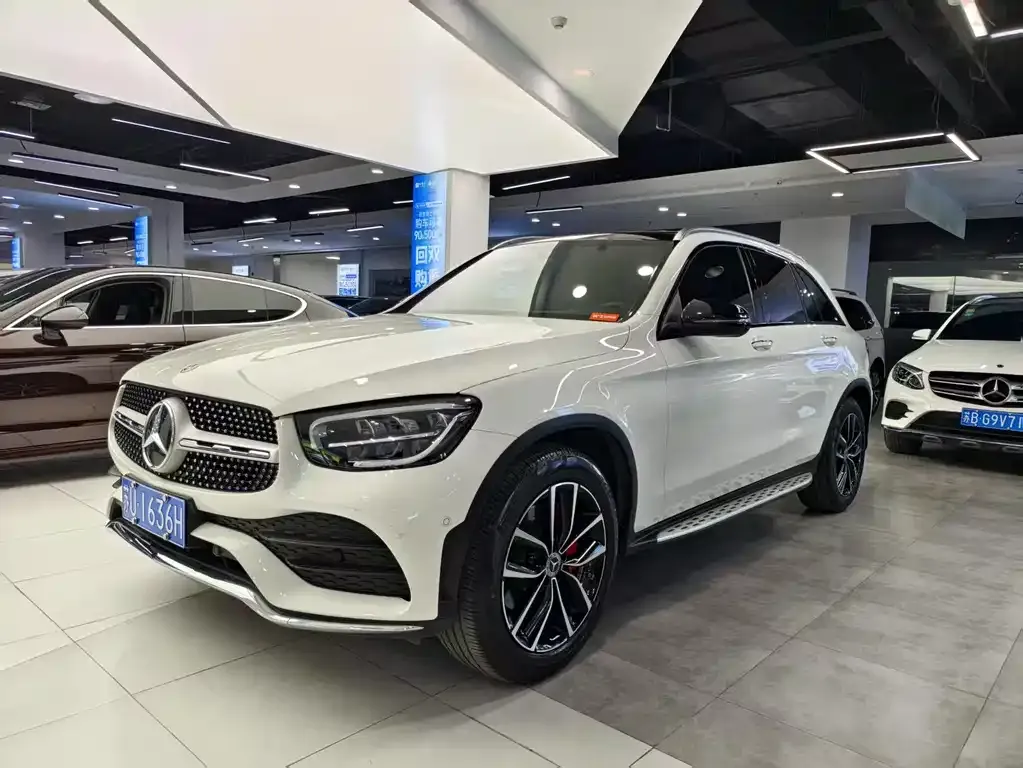 Mercedes-Benz GLC — фото 1