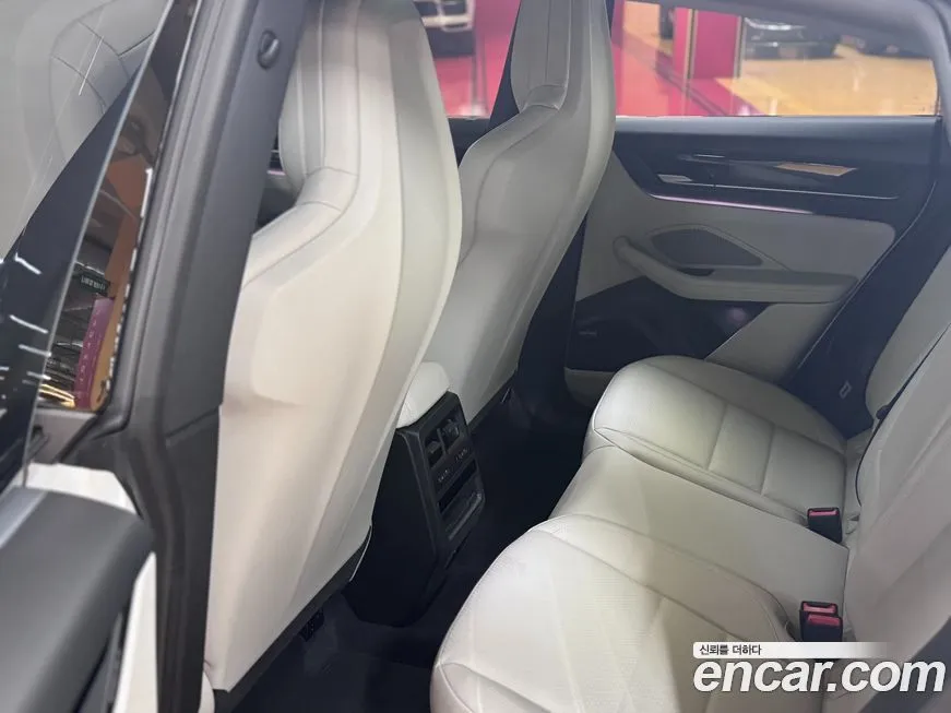 Porsche Macan 2025 из KR, фото 9