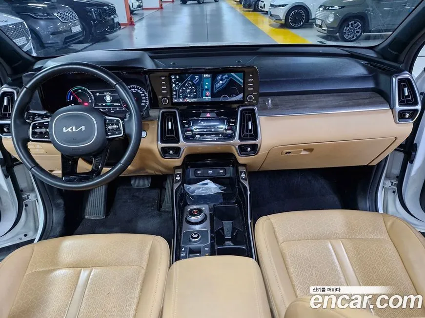 Kia Sorento — фото 6