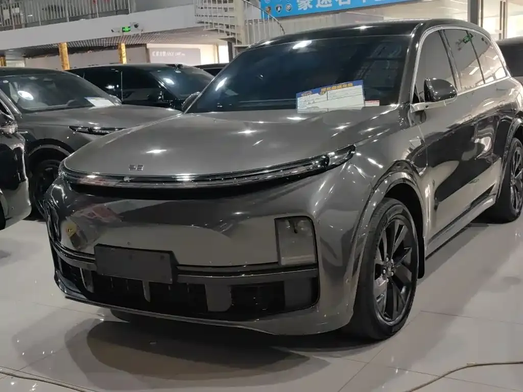 Li Auto L8 2024 из CN, фото 1