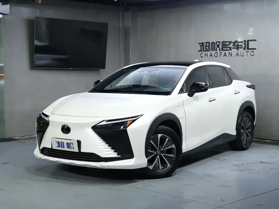 Lexus RZ 2023 из CN, фото 1
