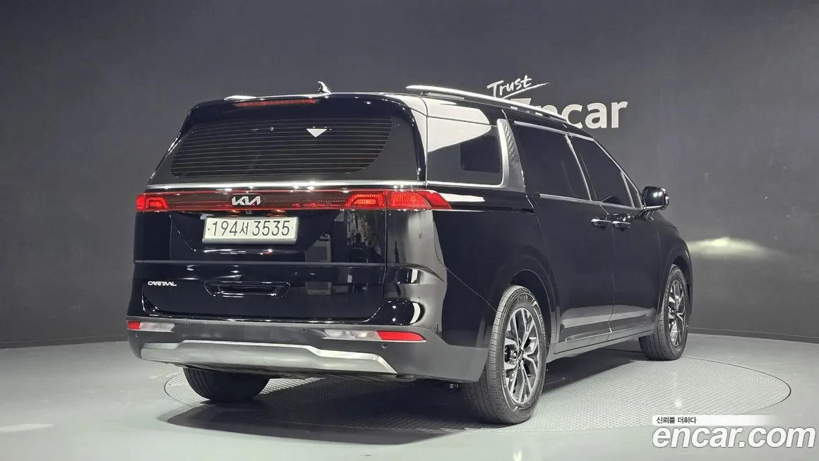 Kia Carnival — фото 2