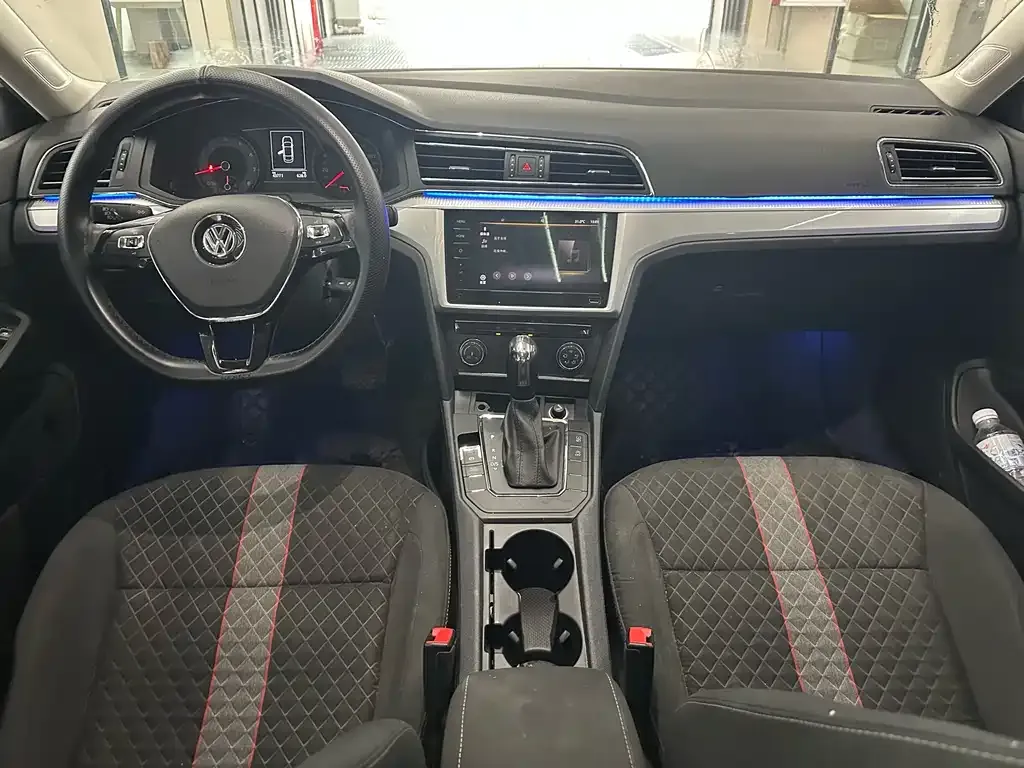 Volkswagen Lamando 2022 из CN, фото 6