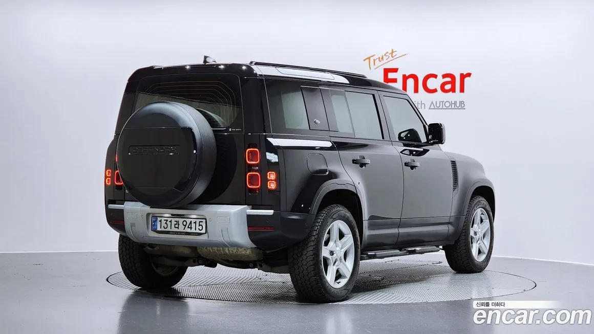 Land Rover Defender — фото 2