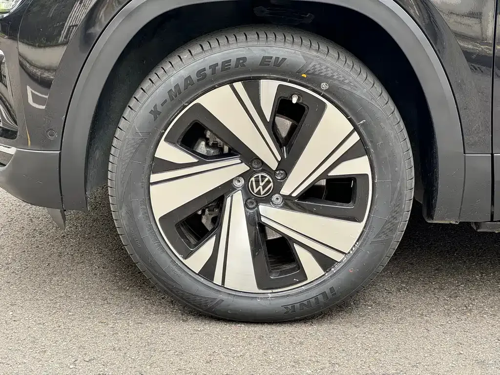 Volkswagen Teramont 2024 из CN, фото 5