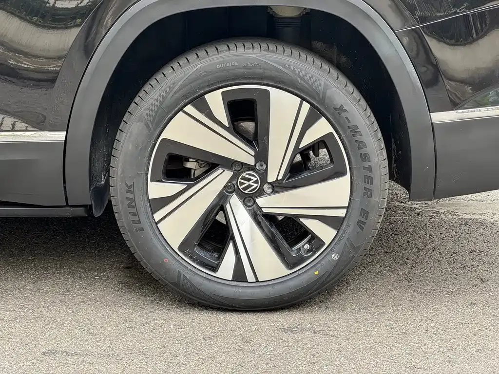 Volkswagen Teramont 2024 из CN, фото 7