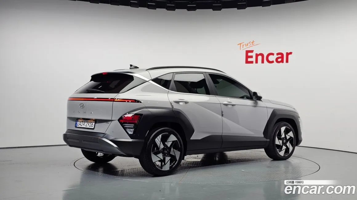 Hyundai Kona — фото 2