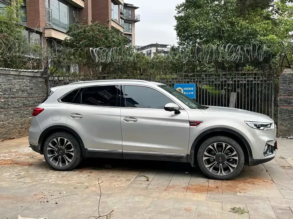 Hongqi HS5 2021 из CN, фото 3