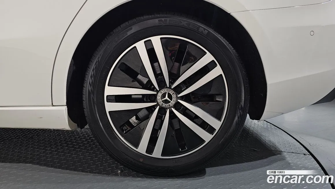 Mercedes-Benz A-Class 2021 из KR, фото 5