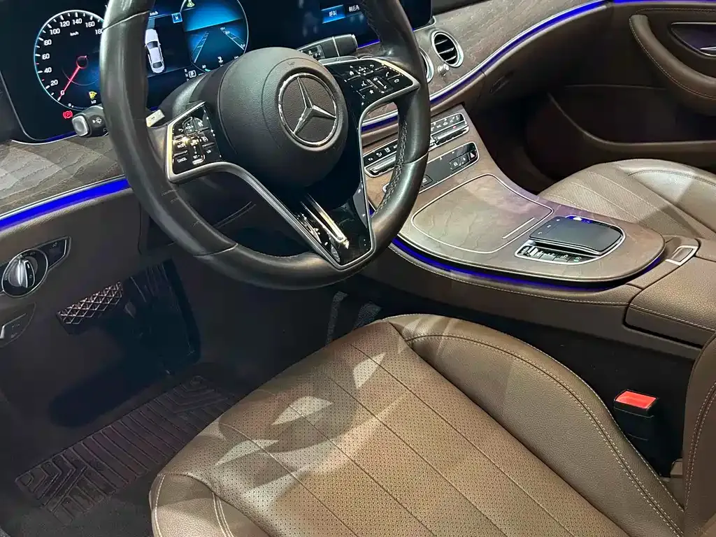 Mercedes-Benz E-Class 2021 из CN, фото 4