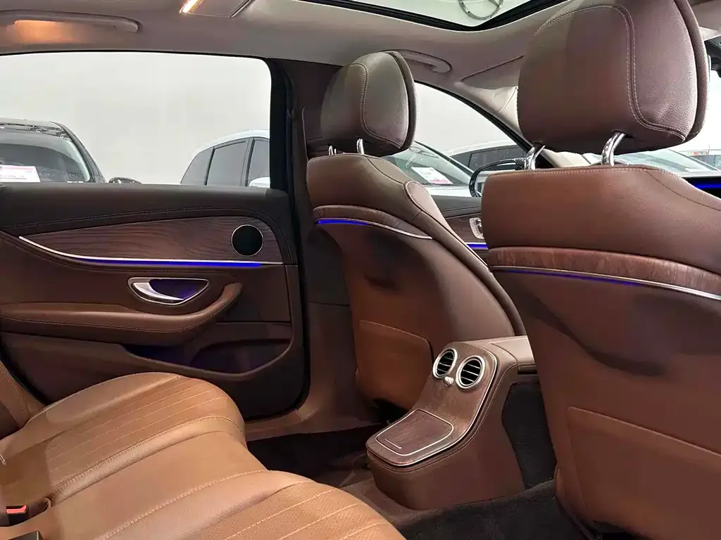 Mercedes-Benz E-Class 2021 из CN, фото 9