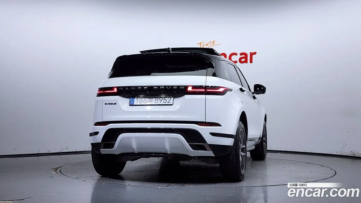 Land Rover Range Rover Evoque — фото 4