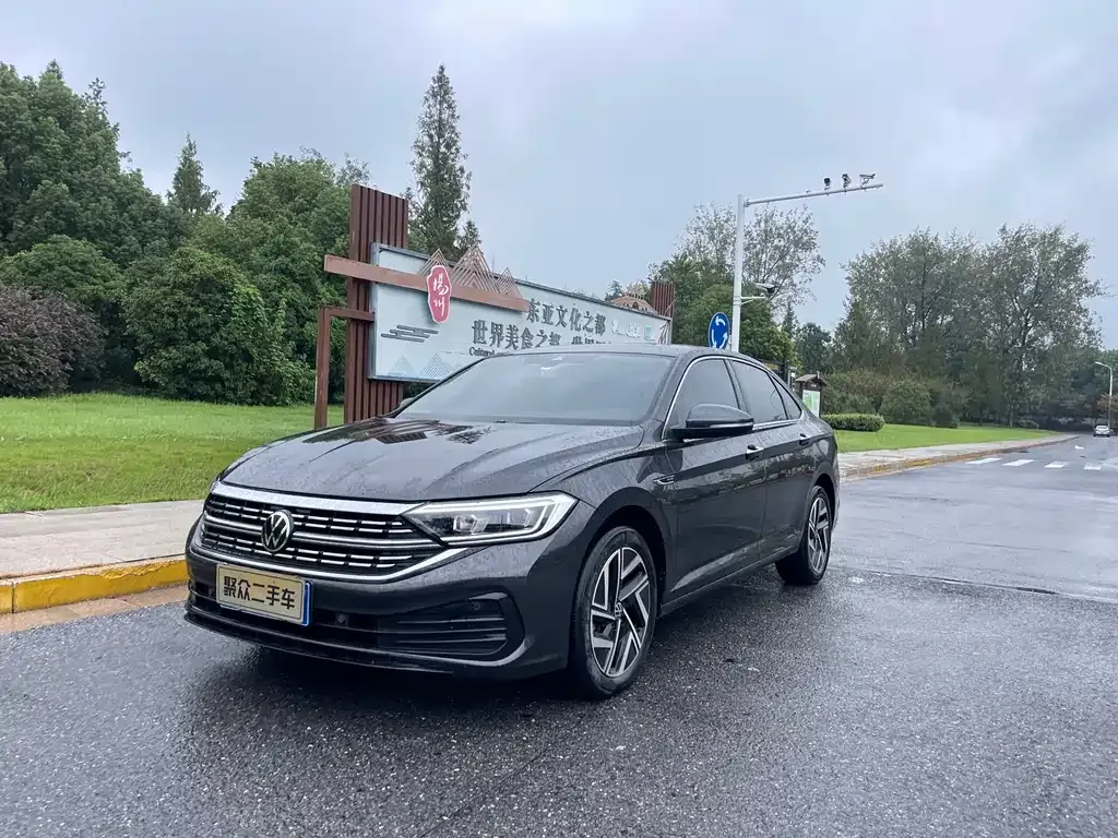 Volkswagen Sagitar 2023 из CN, фото 1