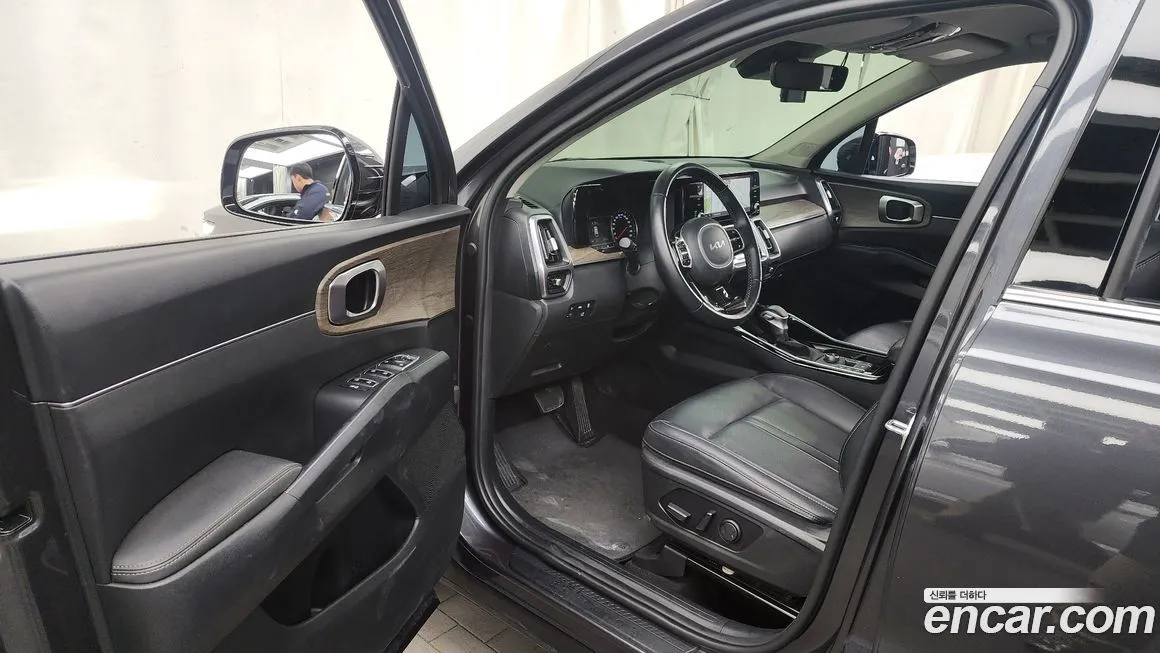 Kia Sorento — фото 10