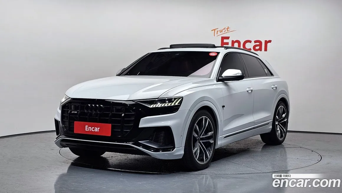 Audi SQ8